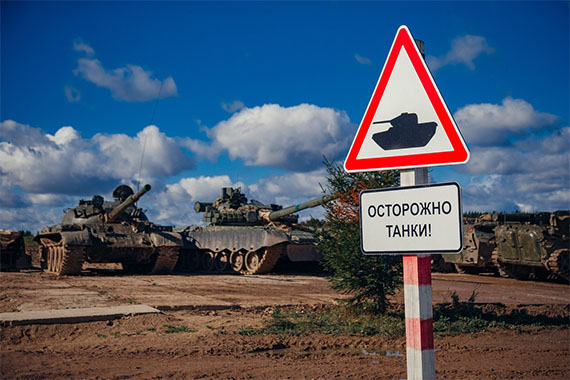 танк Т-62 и другая бронетехника